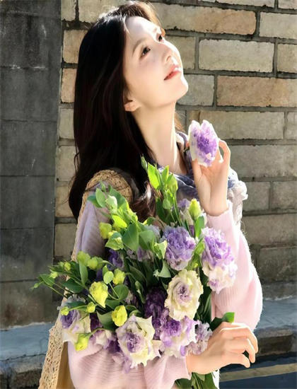 总裁霸宠小小女人_电影别墅派对在线观看_精品国产自在现线拍10页