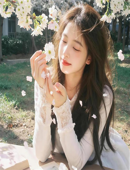 老婆你好_已满十八岁免费观看电视剧四女_大胆欧美艺术